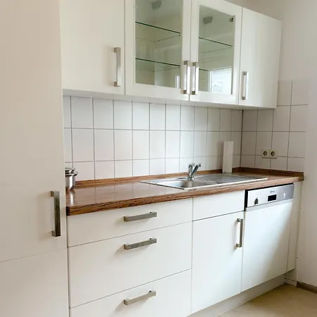 Mit Balkon Ins Gruene